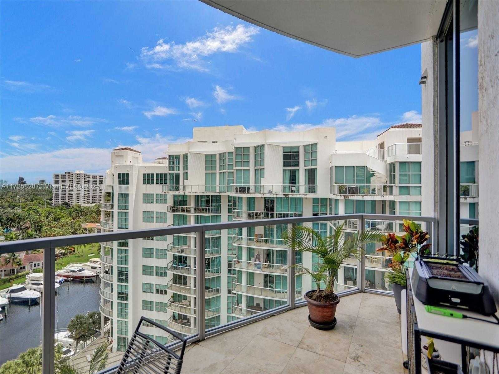 Small Image of 3029 NORTH EAST 188TH ST #1024, Aventura Number 27