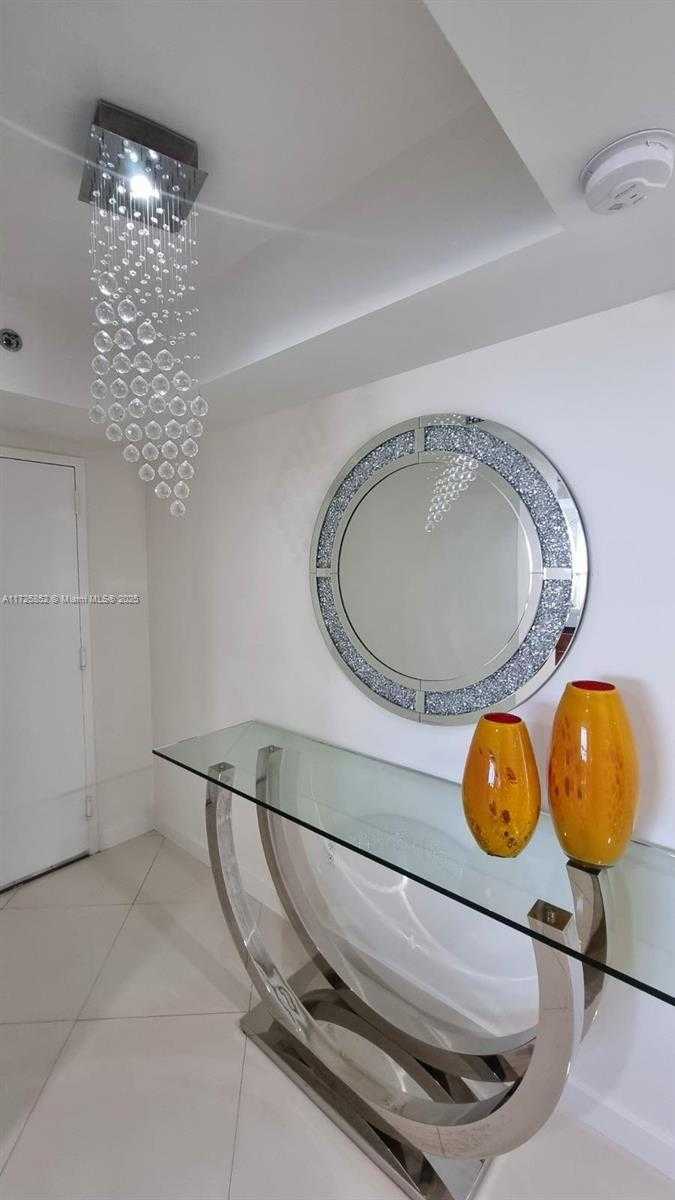 Small Image of 50 BISCAYNE BLVD #1902, Miami Number 44