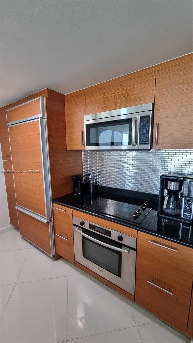 Small Image of 50 BISCAYNE BLVD #1902, Miami Number 53