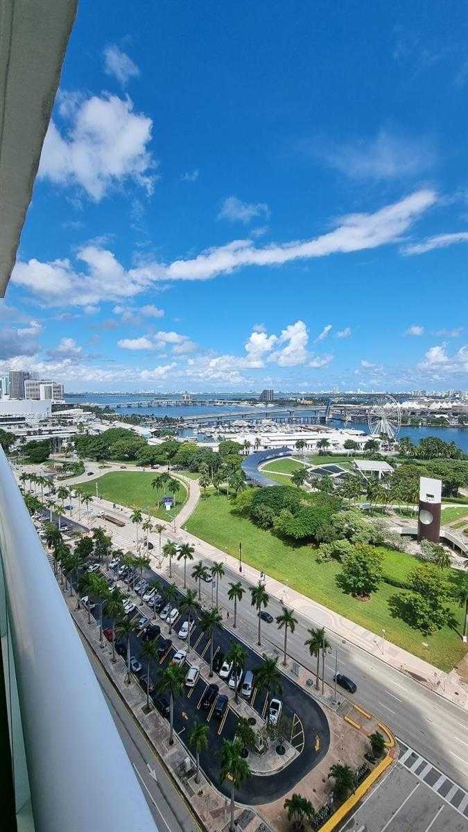 Small Image of 50 BISCAYNE BLVD #1902, Miami Number 80
