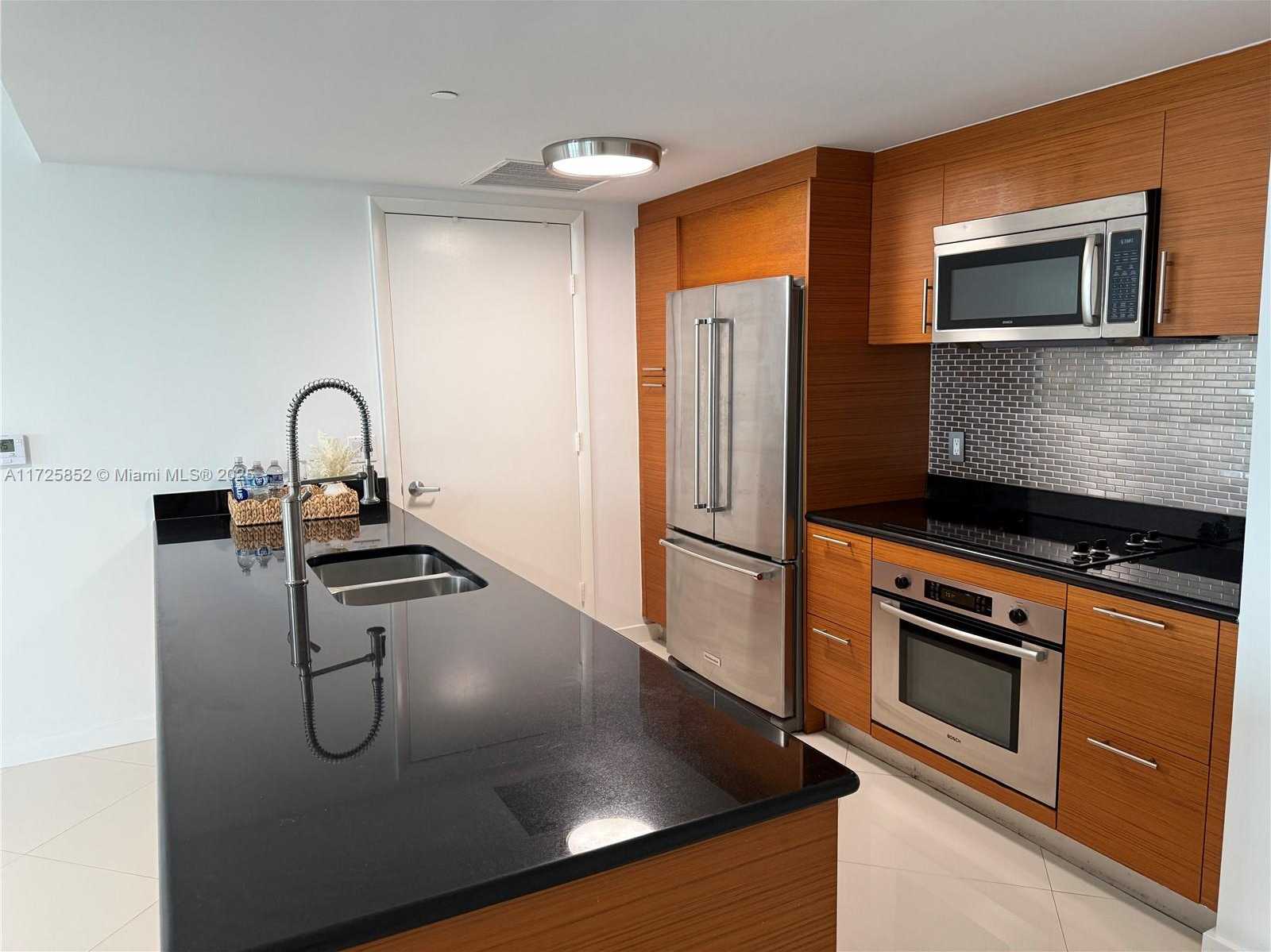 Small Image of 50 BISCAYNE BLVD #1902, Miami Number 92
