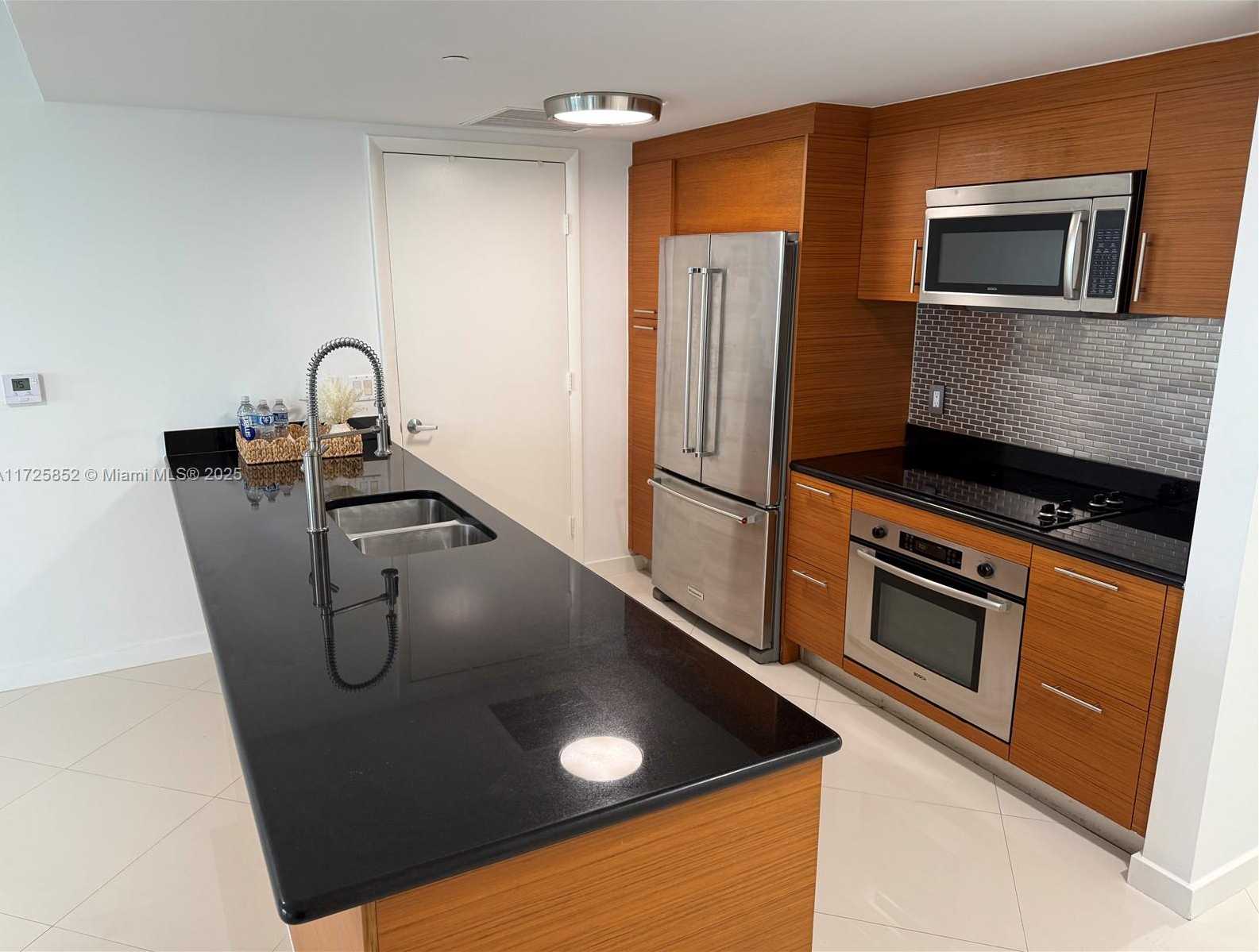 Small Image of 50 BISCAYNE BLVD #1902, Miami Number 93
