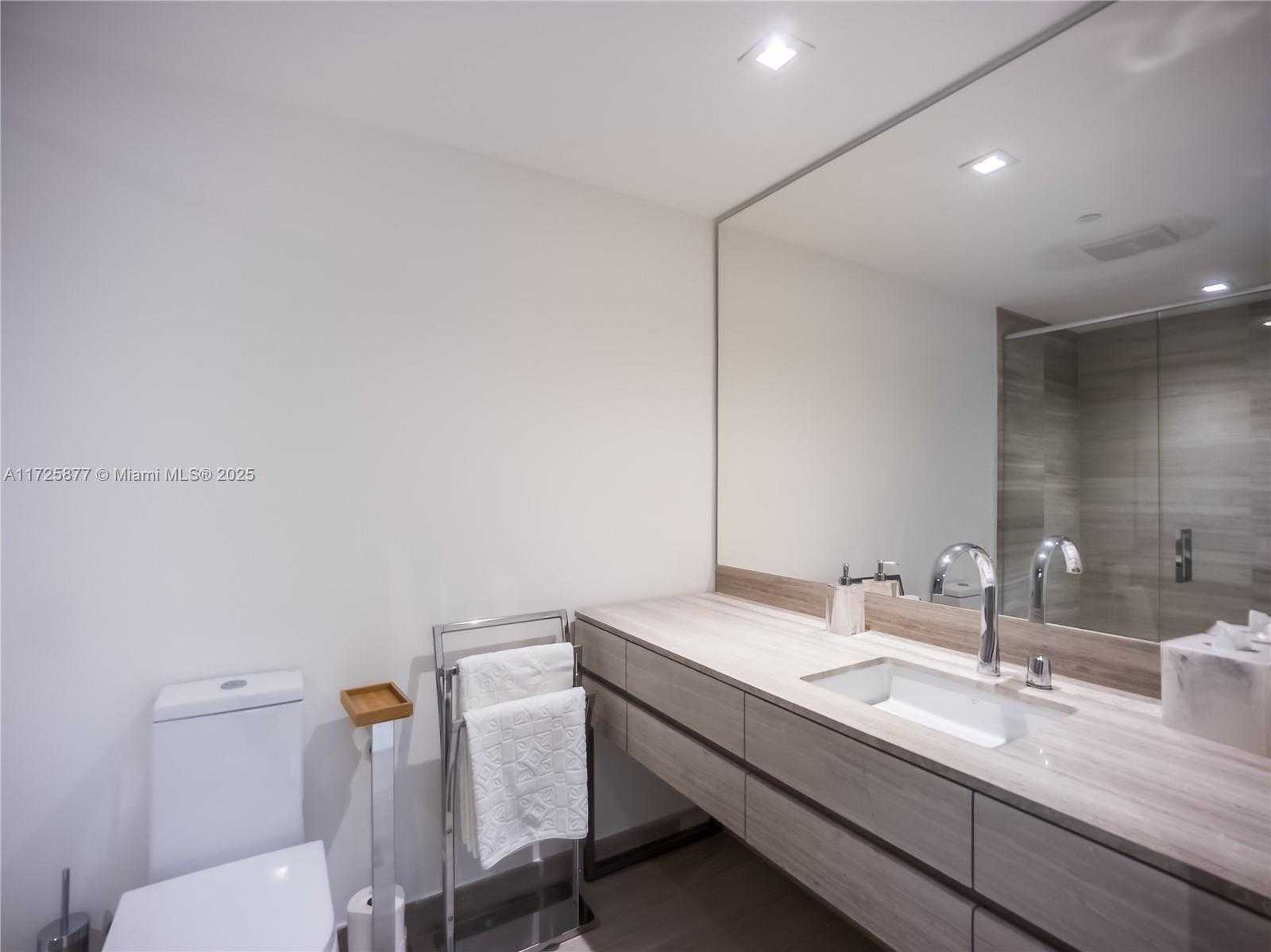 Small Image of 18975 COLLINS AVE #14, Sunny Isles Beach Number 13