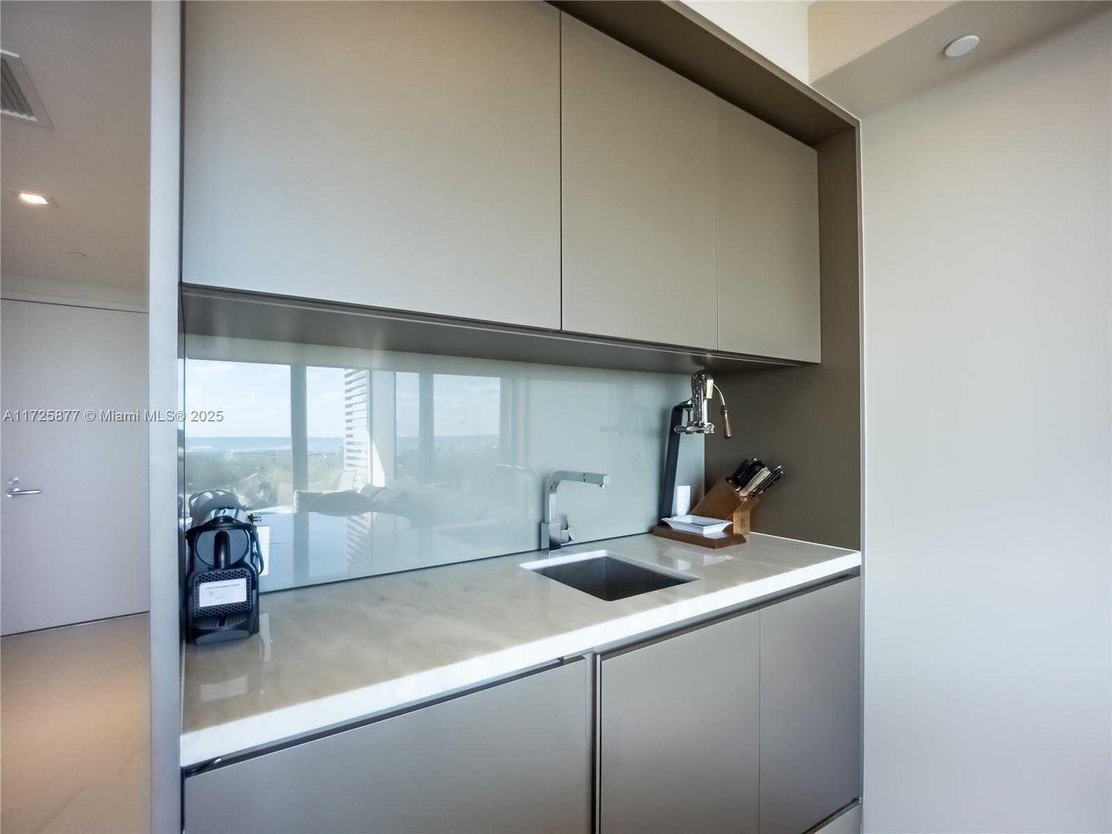 Small Image of 18975 COLLINS AVE #14, Sunny Isles Beach Number 6