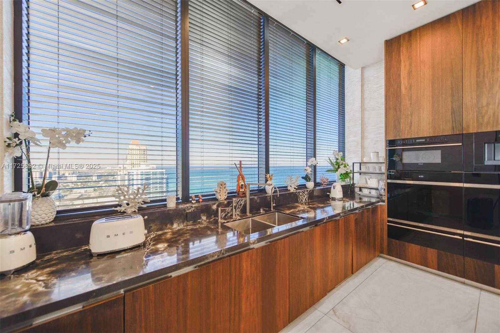 Small Image of 17141 COLLINS AVE #3602, Sunny Isles Beach Number 9