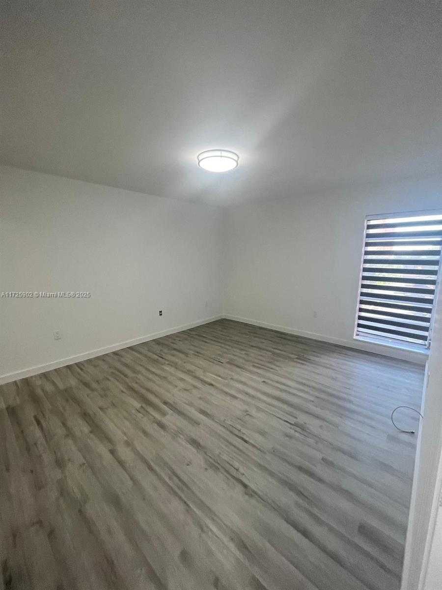 Small Image of 4803 NORTH WEST 7TH ST #405-14, Miami Number 5