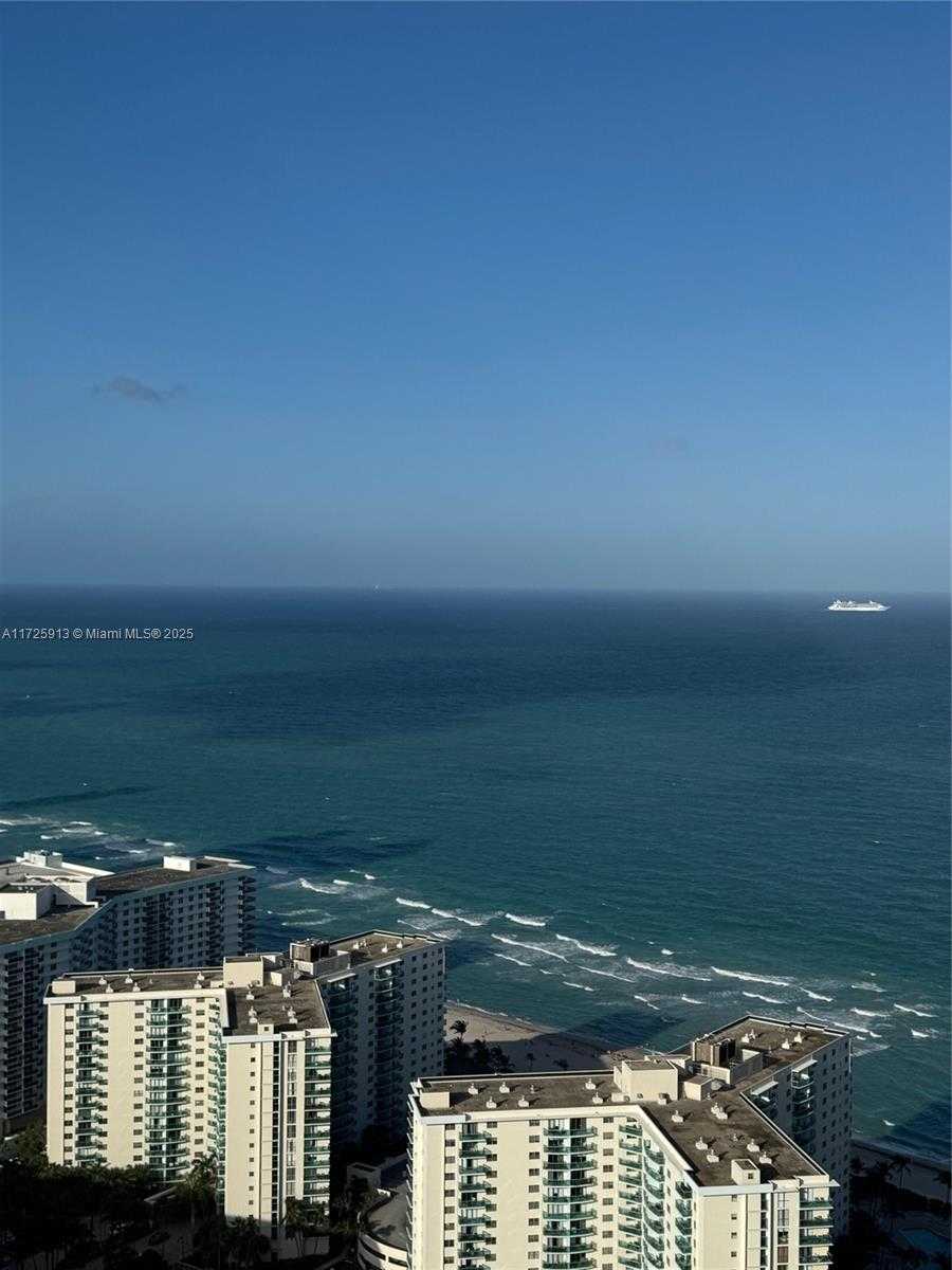 Small Image of 3901 SOUTH OCEAN DR #2E, Hollywood Number 23