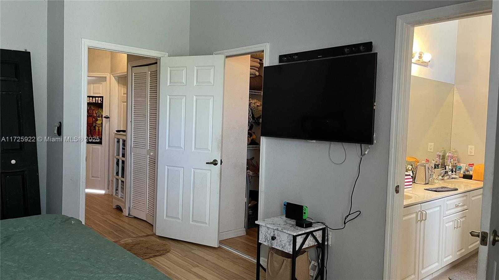 Small Image of 9087 SW 153rd Ct, Miami, FL 33196, USA Number 19