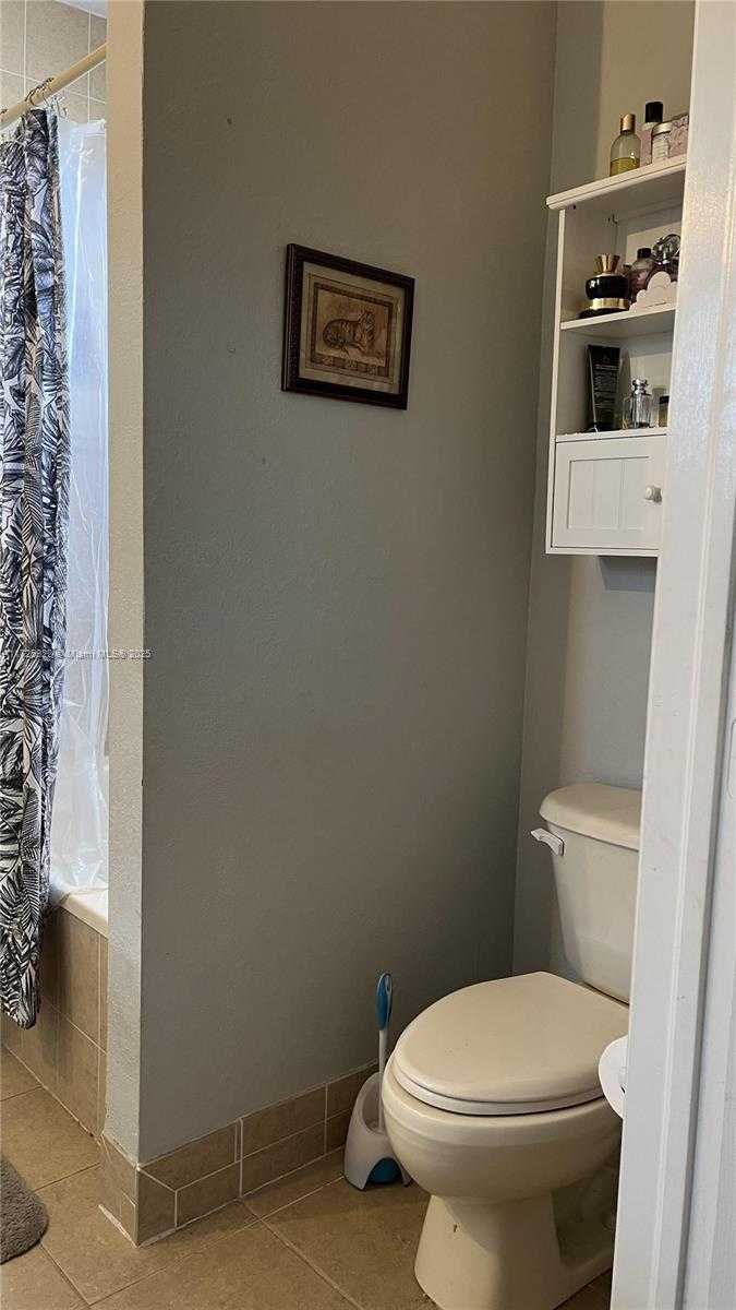 Small Image of 9087 SW 153rd Ct, Miami, FL 33196, USA Number 21