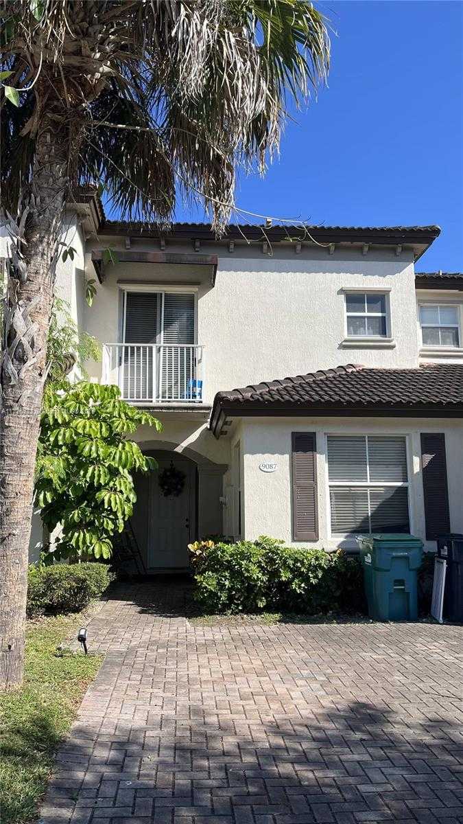 Small Image of 9087 SW 153rd Ct, Miami, FL 33196, USA Number 3