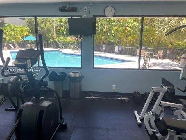 Small Image of 55 OCEAN LANE DR #3030, Key Biscayne Number 52