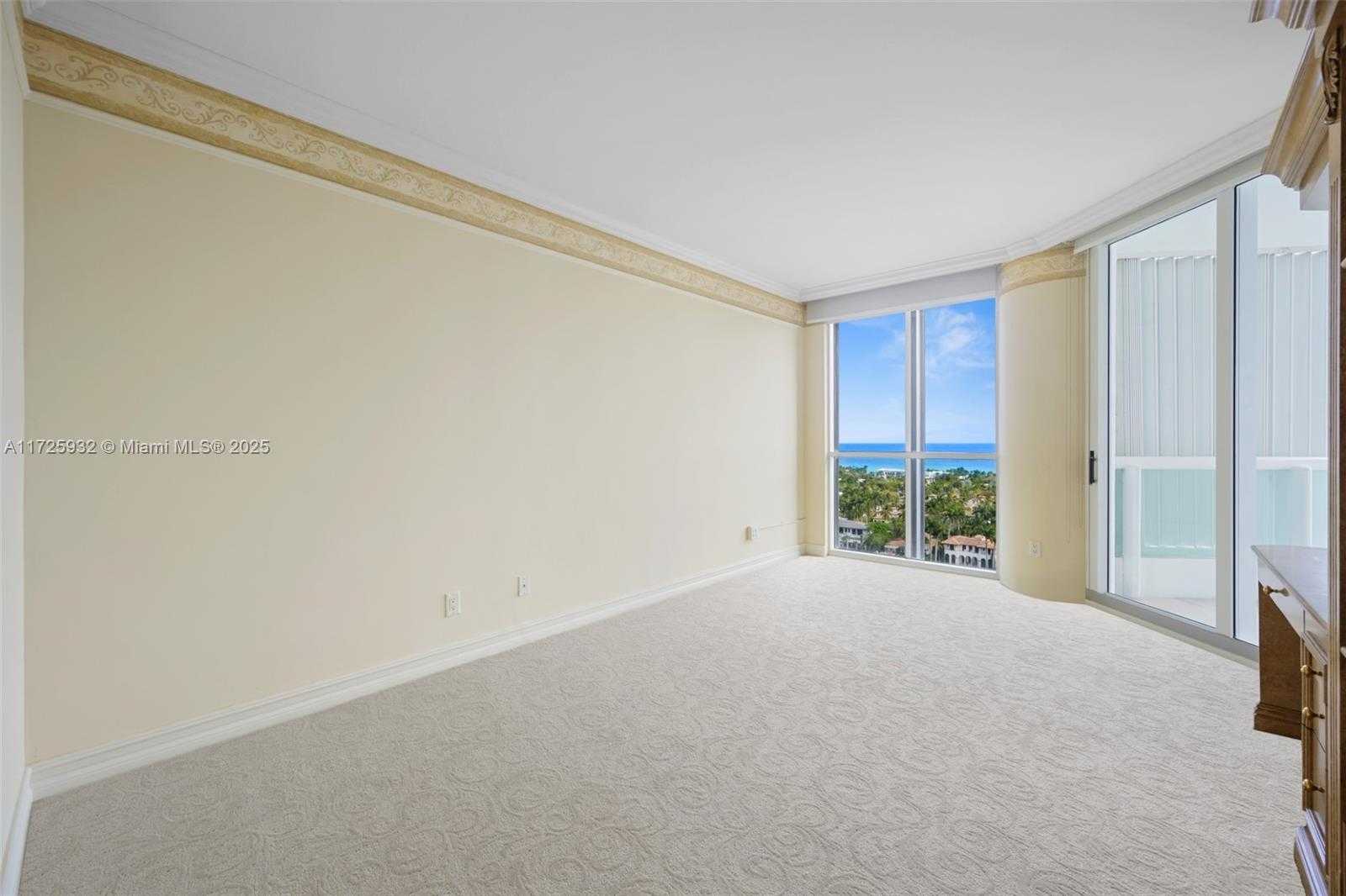Small Image of 21050 POINT PL #1705, Aventura Number 26