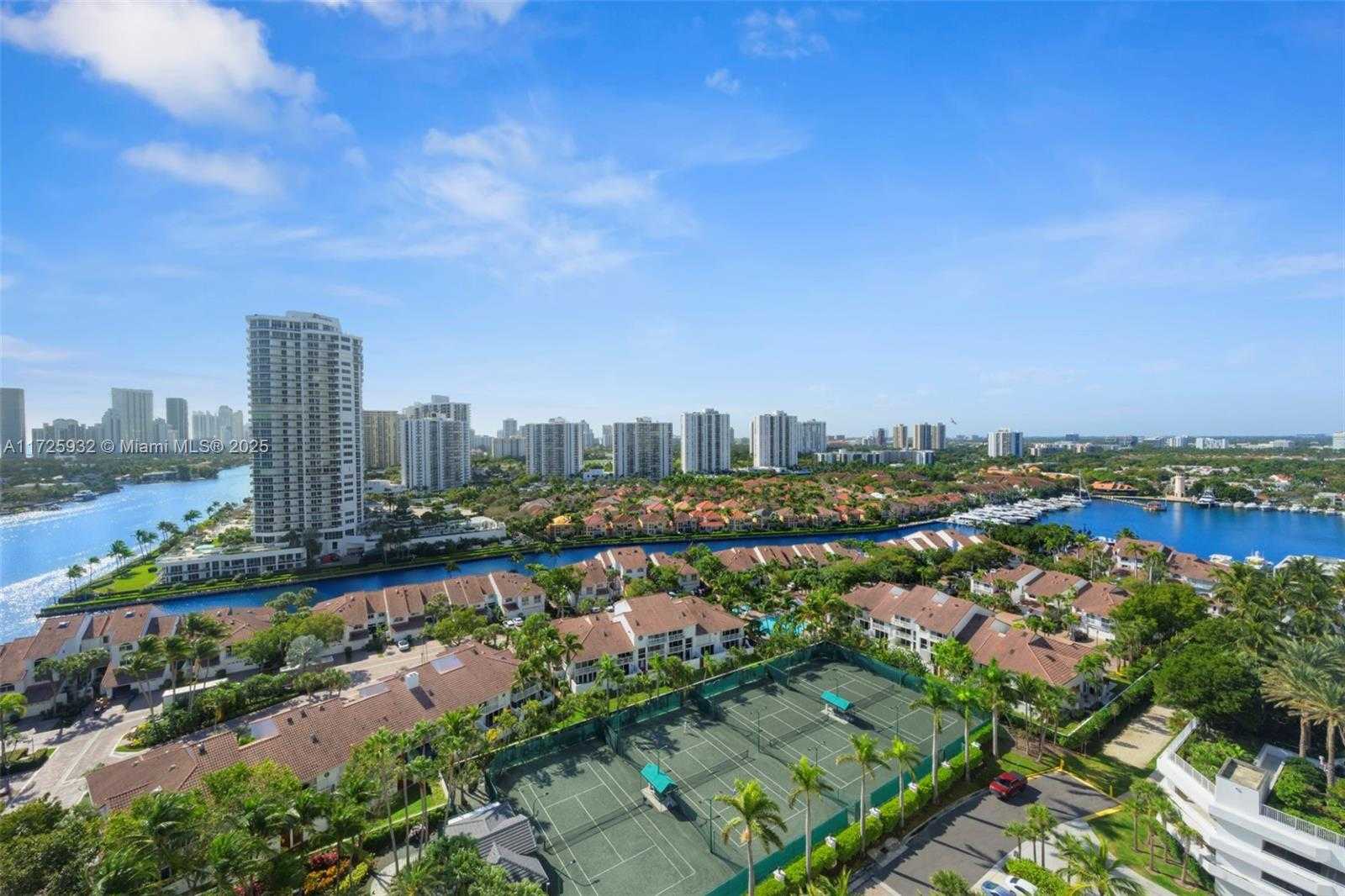 Small Image of 21050 POINT PL #1705, Aventura Number 30