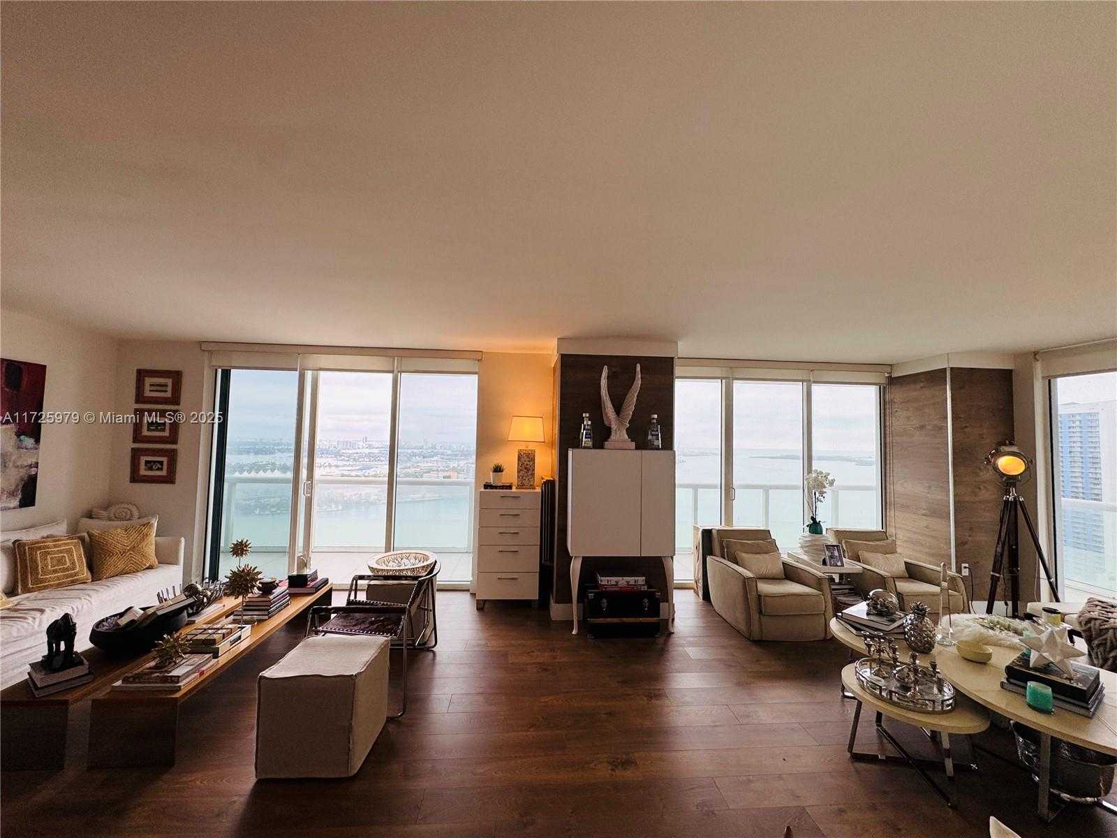 Small Image of 50 BISCAYNE BLVD #3510, Miami Number 23