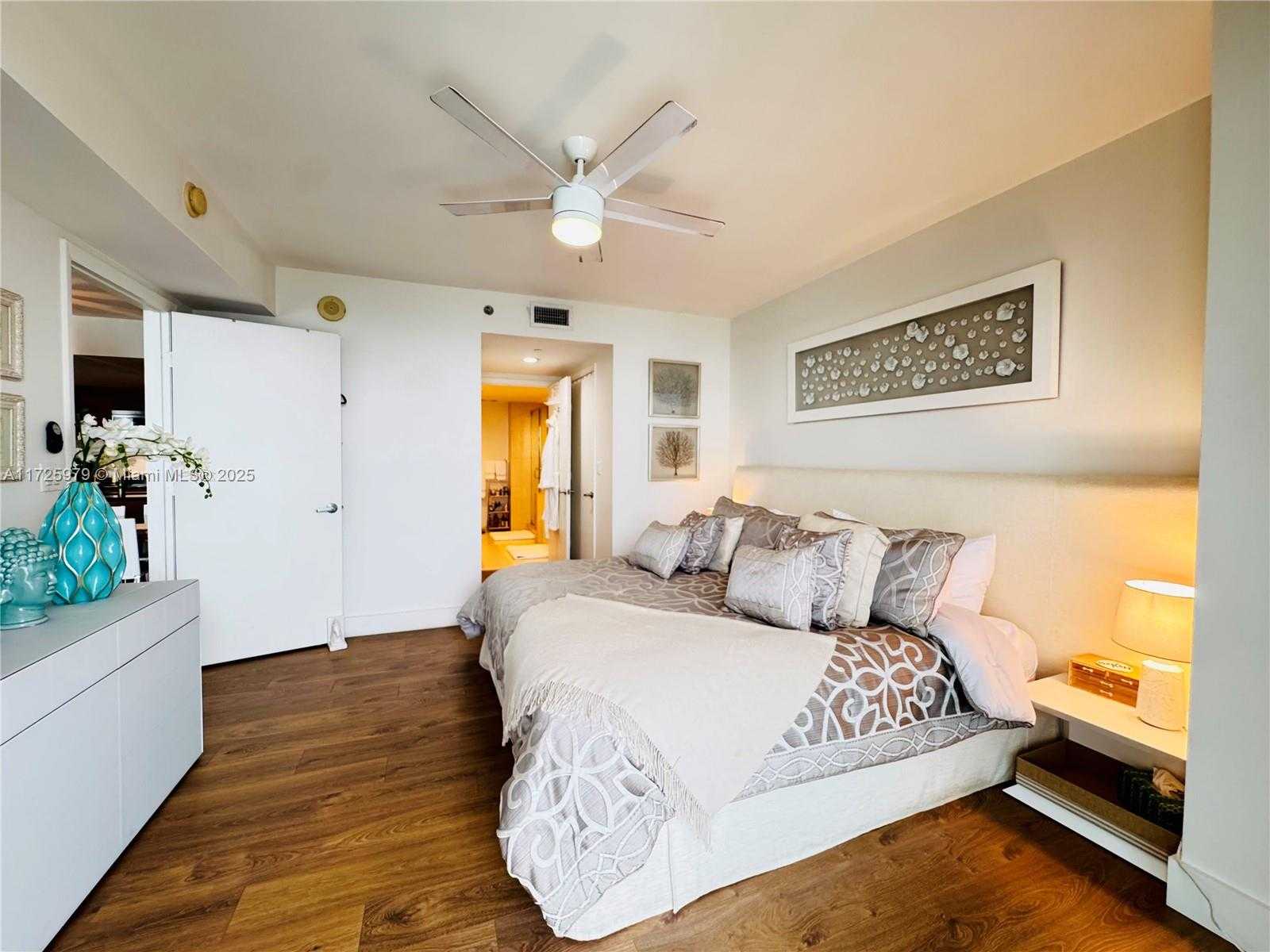 Small Image of 50 BISCAYNE BLVD #3510, Miami Number 27