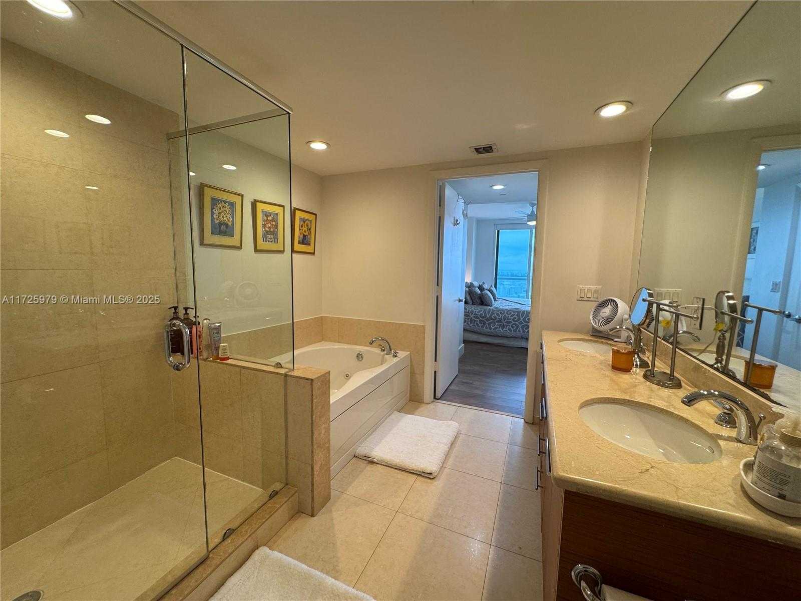 Small Image of 50 BISCAYNE BLVD #3510, Miami Number 31