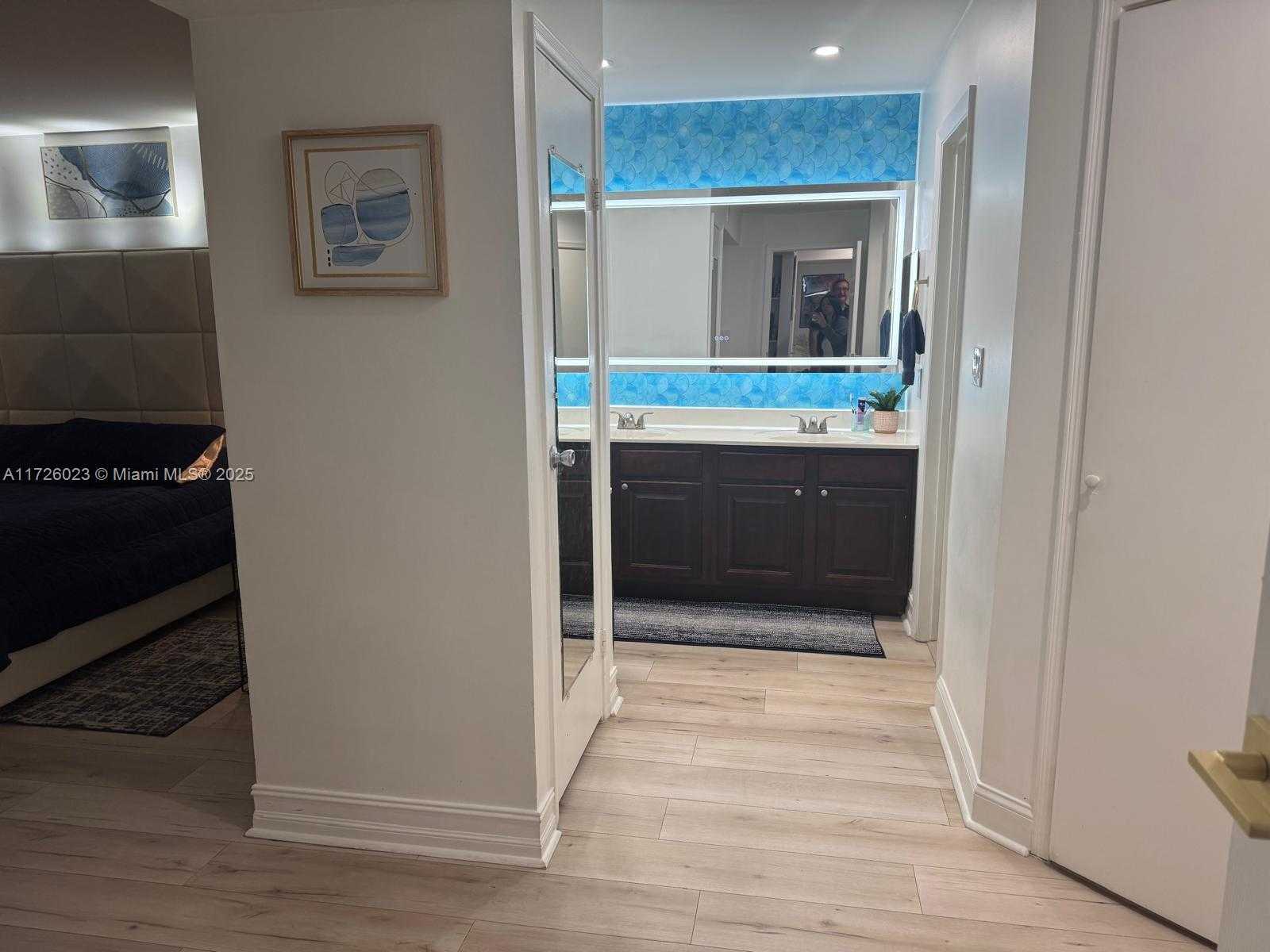 Small Image of 995 RIVERSIDE #111, Coral Springs Number 12