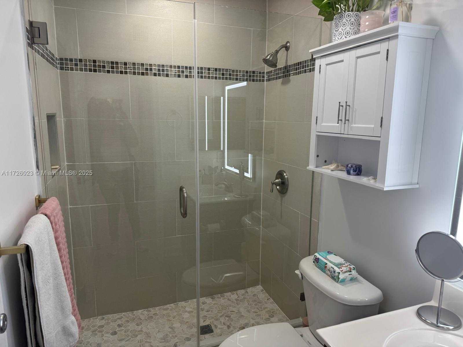 Small Image of 995 RIVERSIDE #111, Coral Springs Number 16