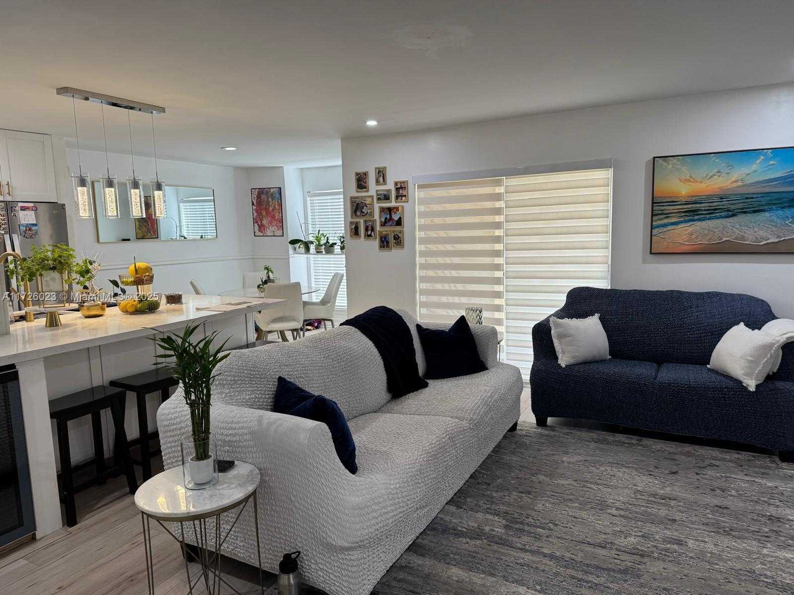 Small Image of 995 RIVERSIDE #111, Coral Springs Number 2