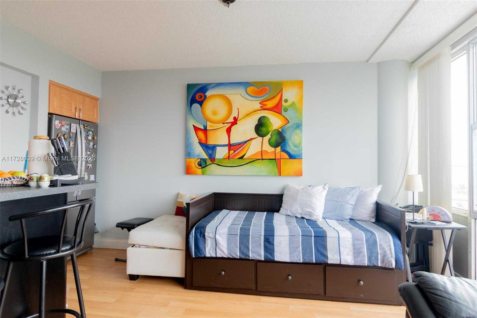Small Image of 900 BAY DR #513, Miami Beach Number 10