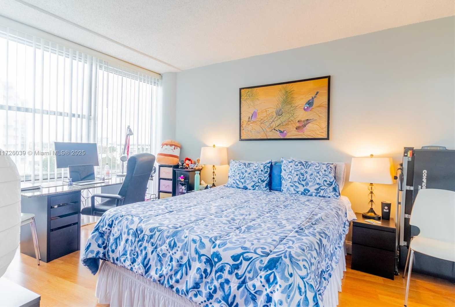 Small Image of 900 BAY DR #513, Miami Beach Number 12