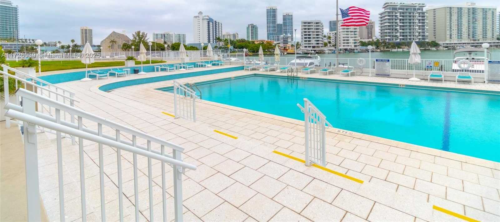 Small Image of 900 BAY DR #513, Miami Beach Number 19