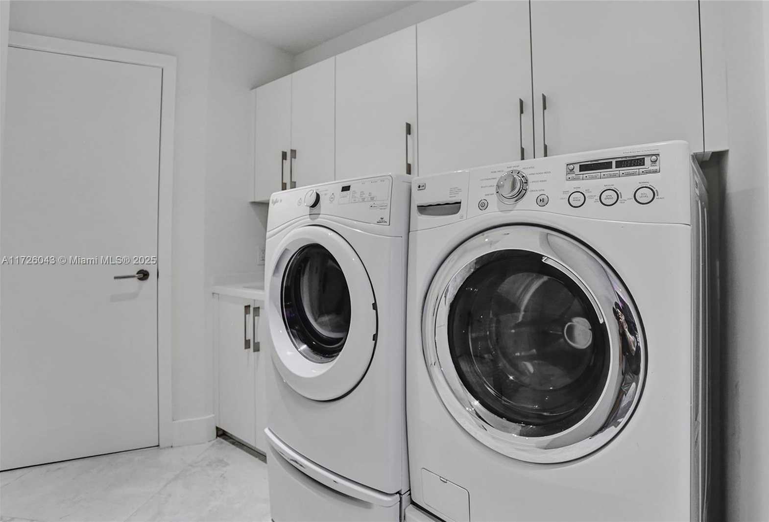 Small Image of 18555 COLLINS AVE #2203, Sunny Isles Beach Number 29