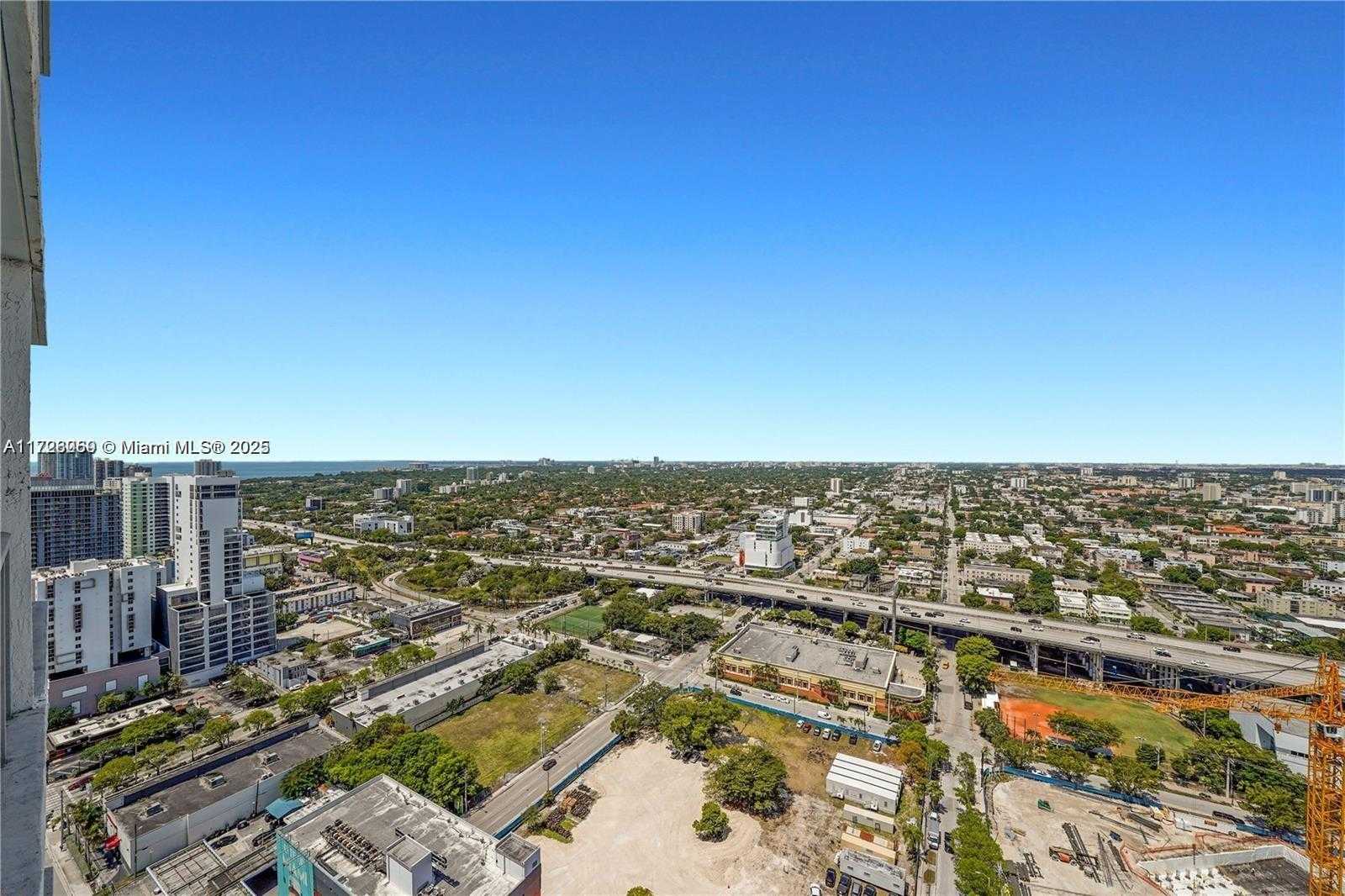 Small Image of 185 SOUTH WEST 7TH ST #3800, Miami Number 11