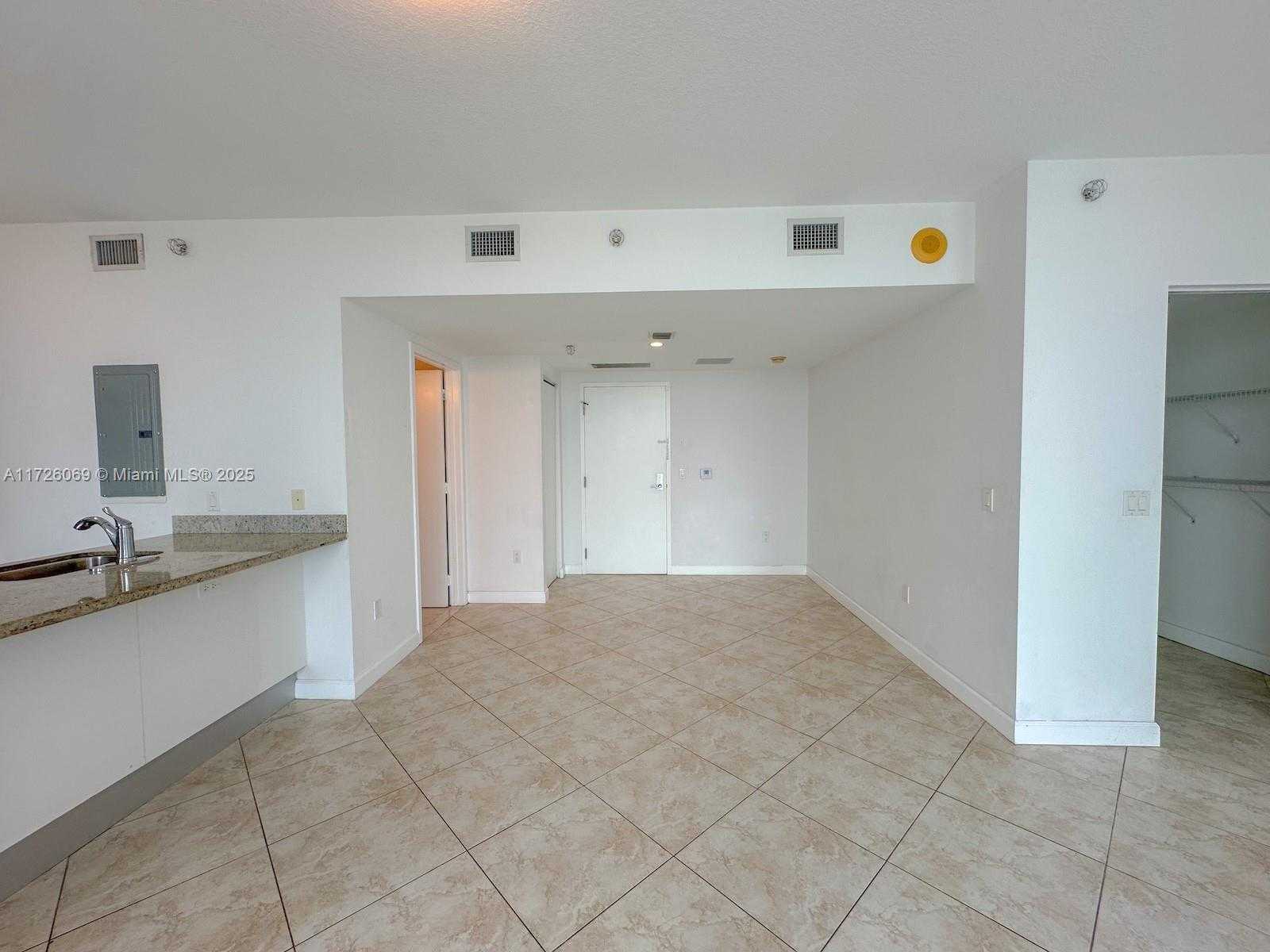 Small Image of 185 SOUTH WEST 7TH ST #3800, Miami Number 16