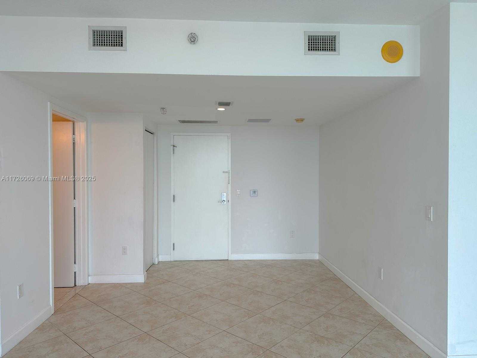 Small Image of 185 SOUTH WEST 7TH ST #3800, Miami Number 17