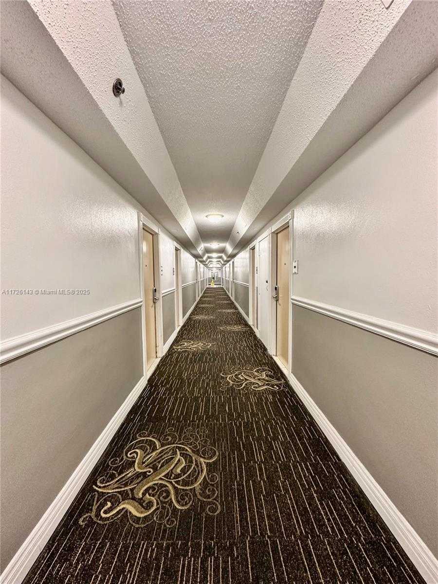 Small Image of 19201 COLLINS AVE #308, Sunny Isles Beach Number 10