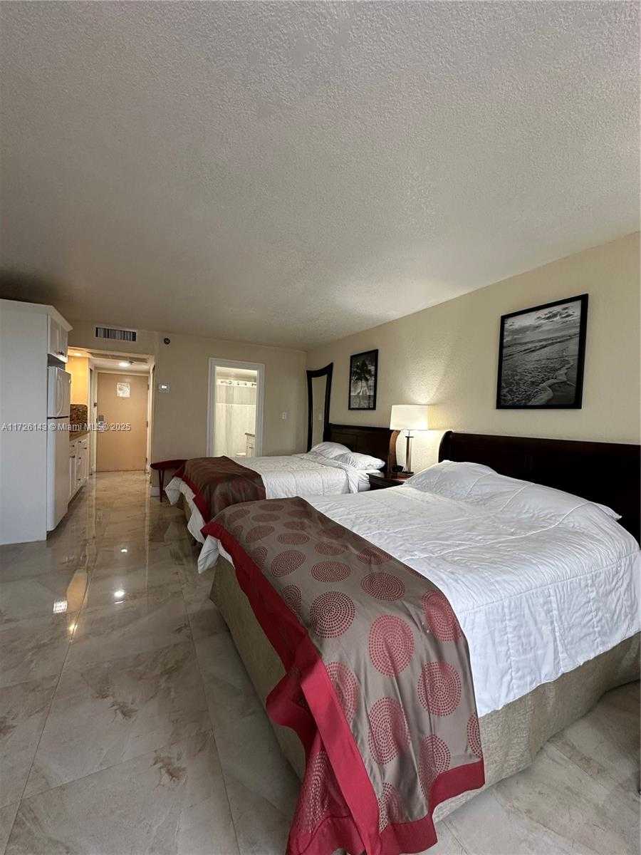 Small Image of 19201 COLLINS AVE #308, Sunny Isles Beach Number 18