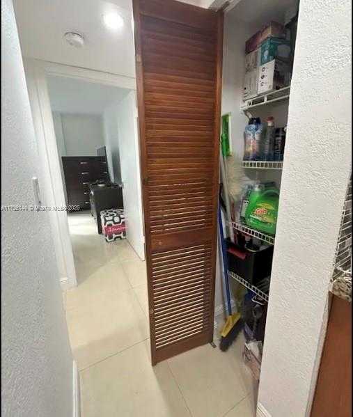 Small Image of 1621 COLLINS AVE #310, Miami Beach Number 14