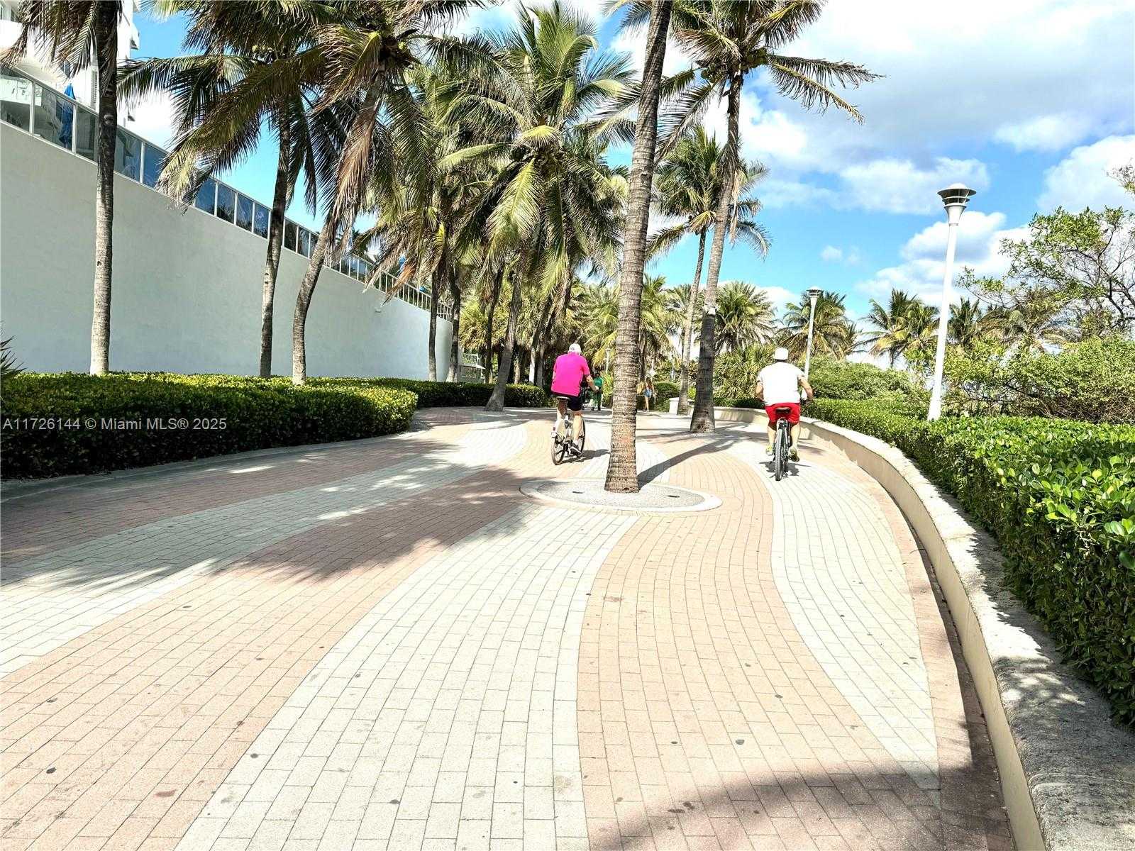 Small Image of 1621 COLLINS AVE #310, Miami Beach Number 29