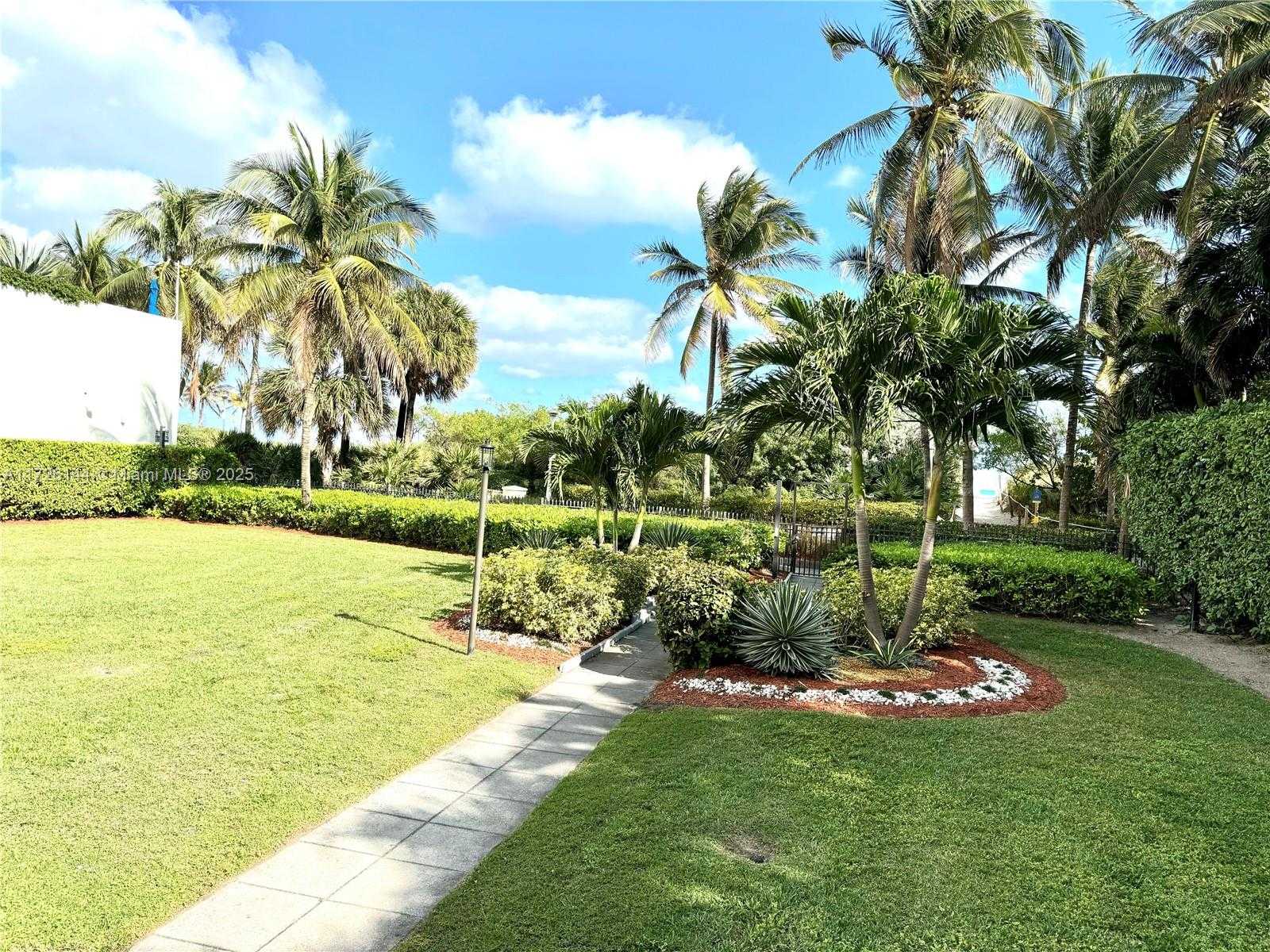 Small Image of 1621 COLLINS AVE #310, Miami Beach Number 4