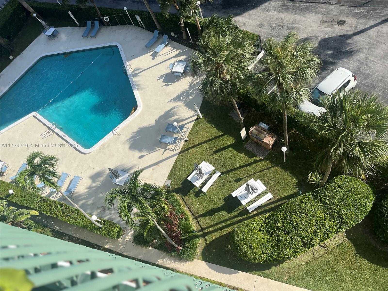 Small Image of 1408 BRICKELL BAY DR #706, Miami Number 26