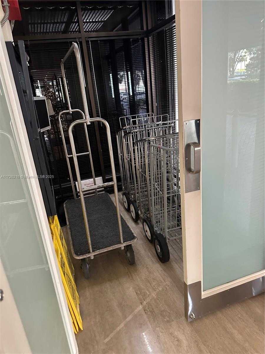 Small Image of 1408 BRICKELL BAY DR #706, Miami Number 35