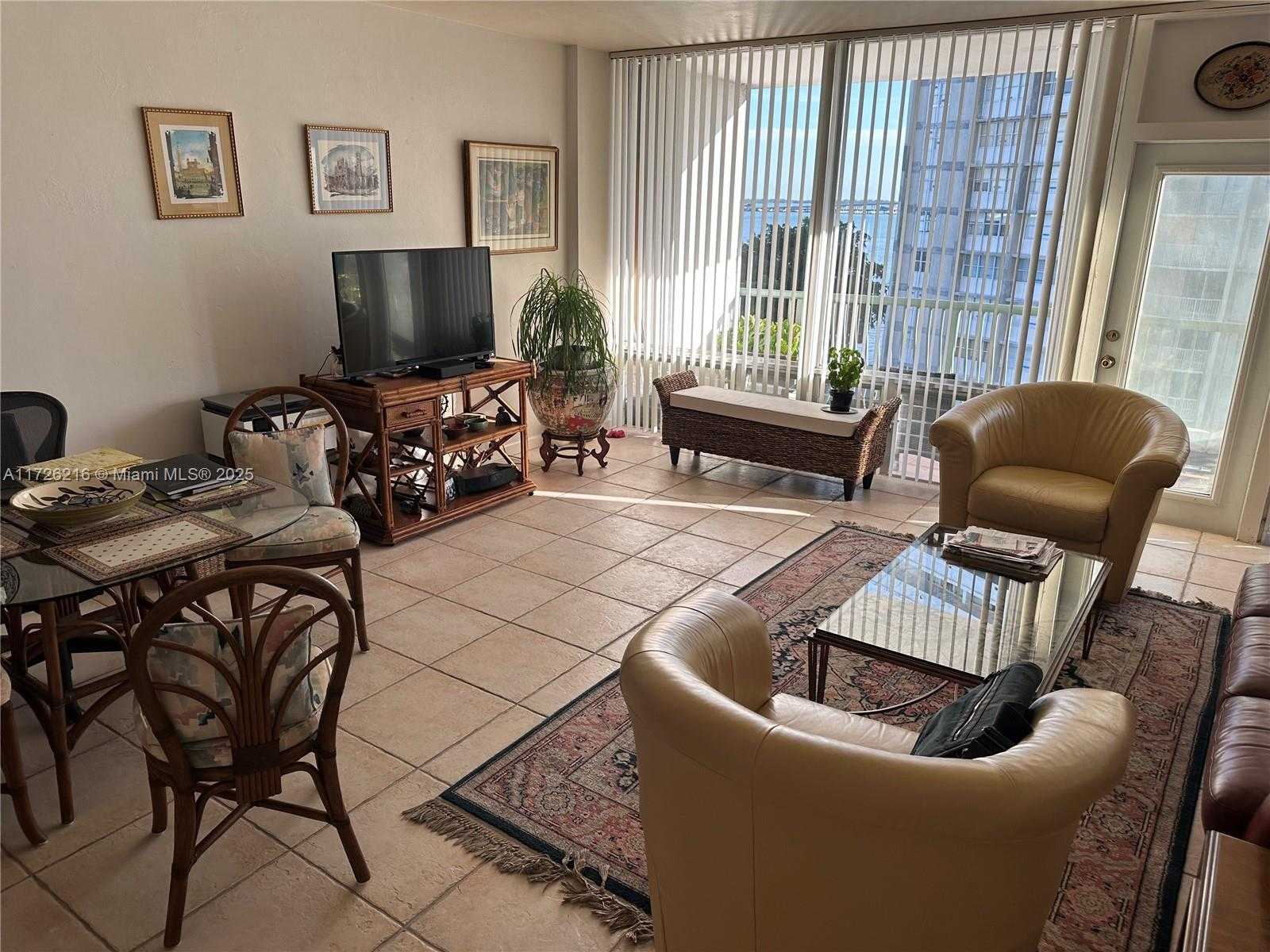 Small Image of 1408 BRICKELL BAY DR #706, Miami Number 8