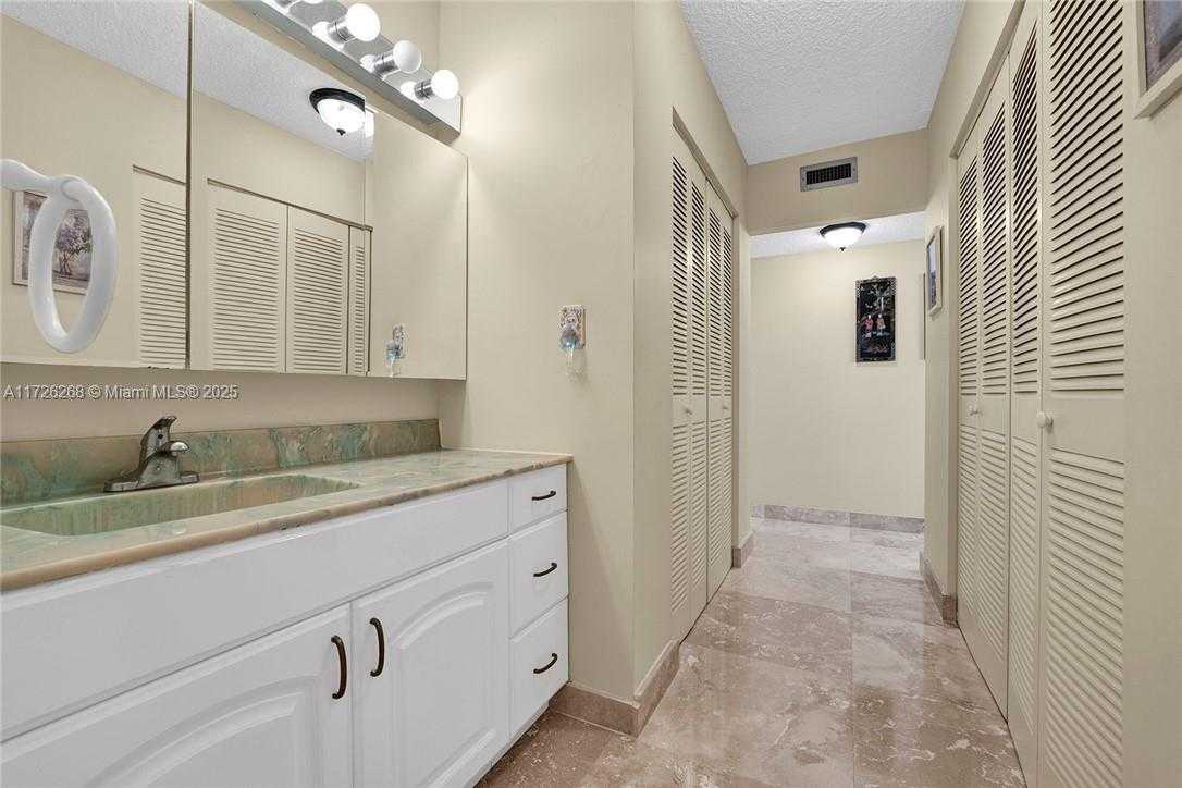 Small Image of 1400 SOUTH OCEAN DR #1004, Hollywood Number 20