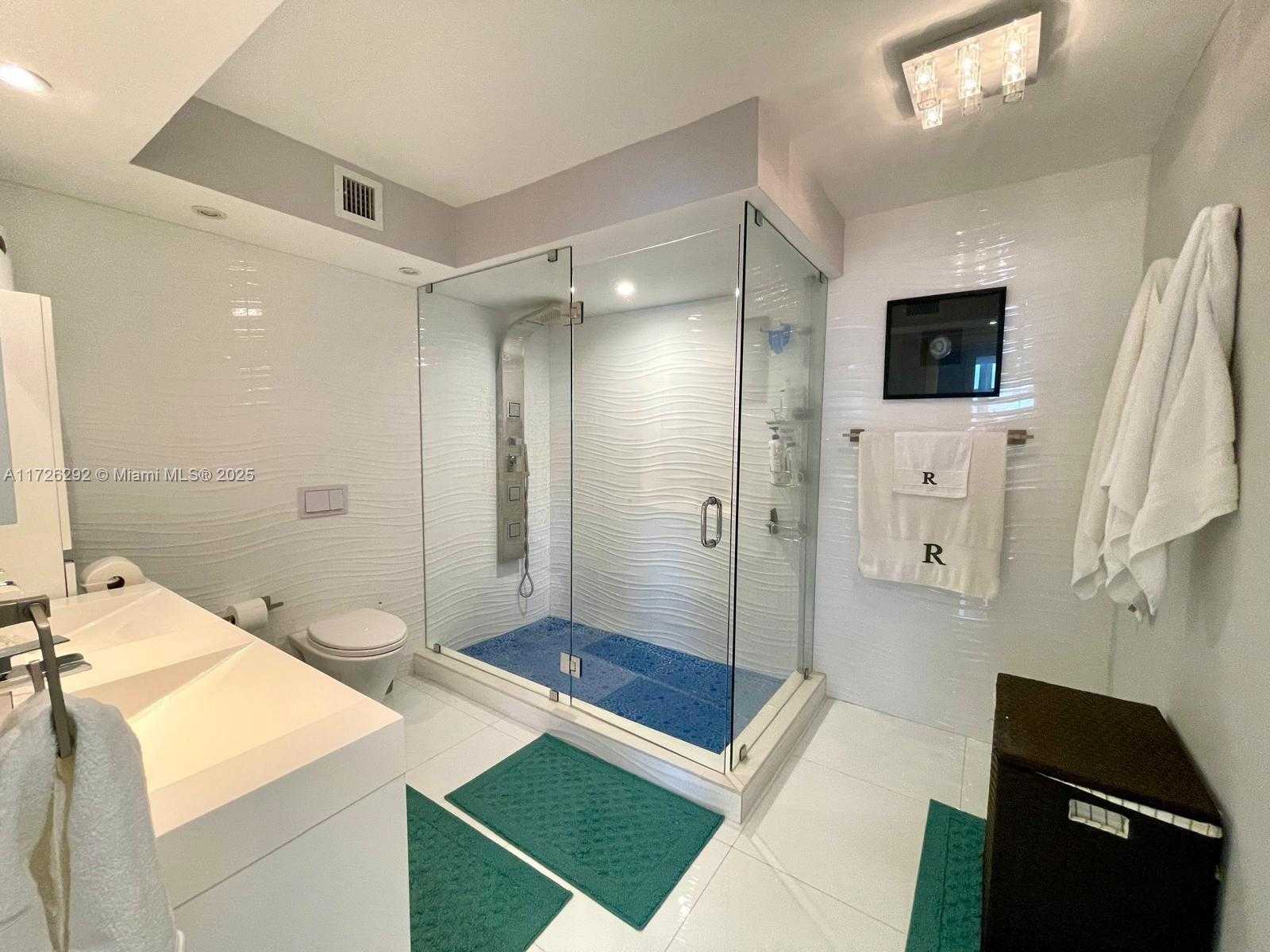 Small Image of 2030 SOUTH OCEAN DR #1518, Hallandale Beach Number 15