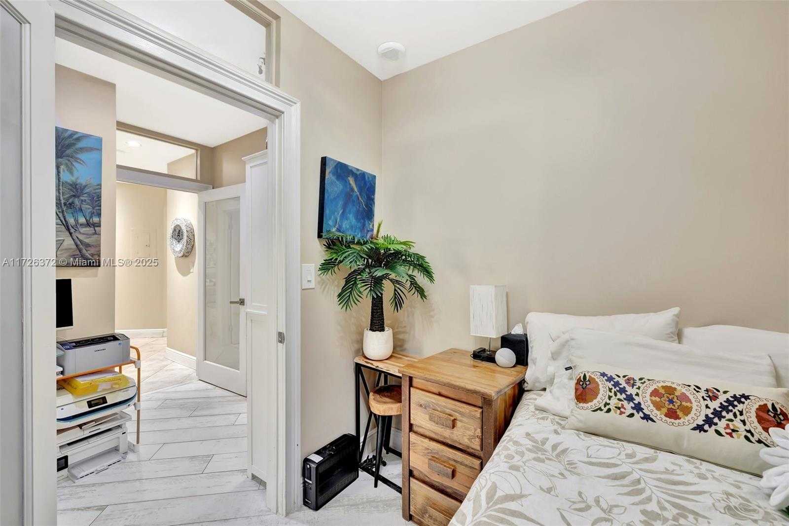 Small Image of 2000 ISLAND BLVD #203, Aventura Number 18