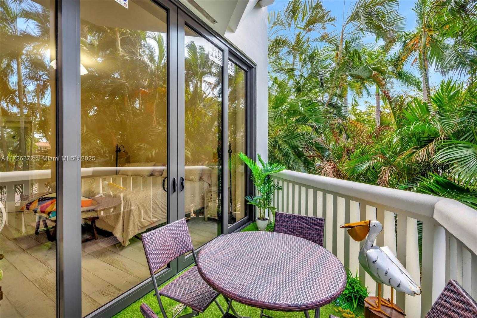Small Image of 2000 ISLAND BLVD #203, Aventura Number 26