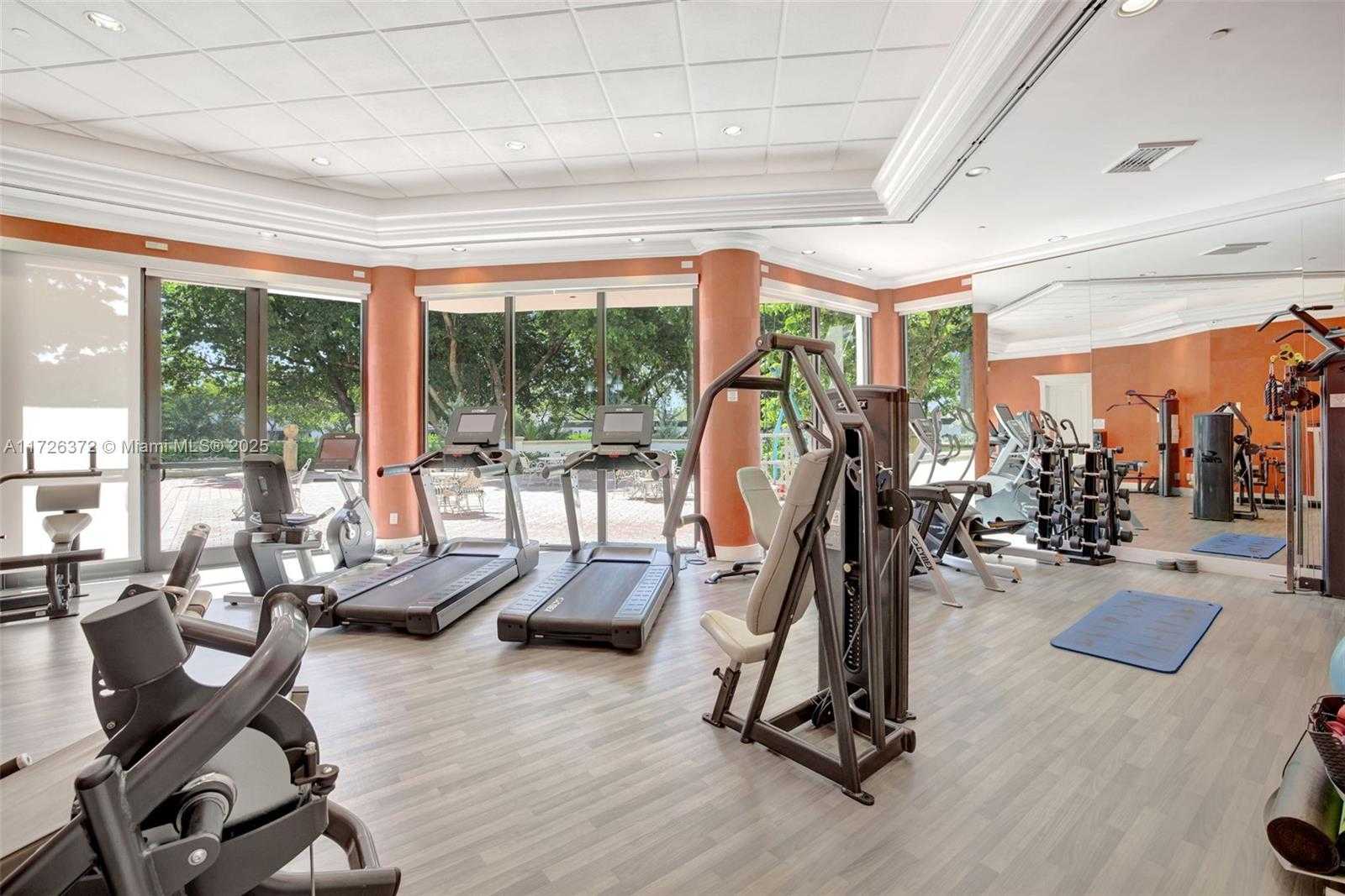 Small Image of 2000 ISLAND BLVD #203, Aventura Number 29