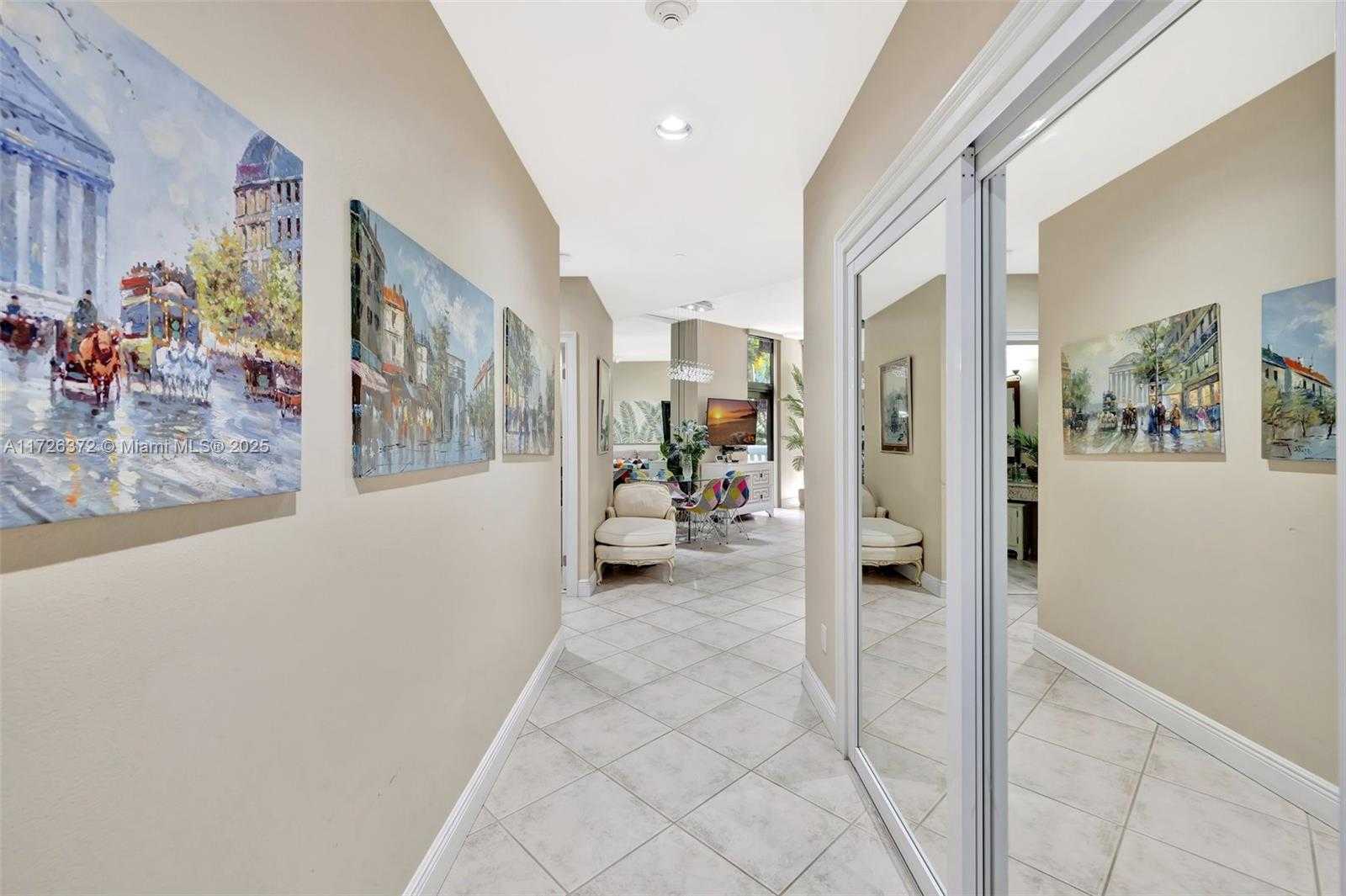 Small Image of 2000 ISLAND BLVD #203, Aventura Number 3