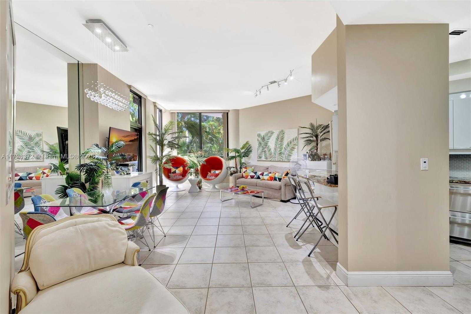 Small Image of 2000 ISLAND BLVD #203, Aventura Number 4