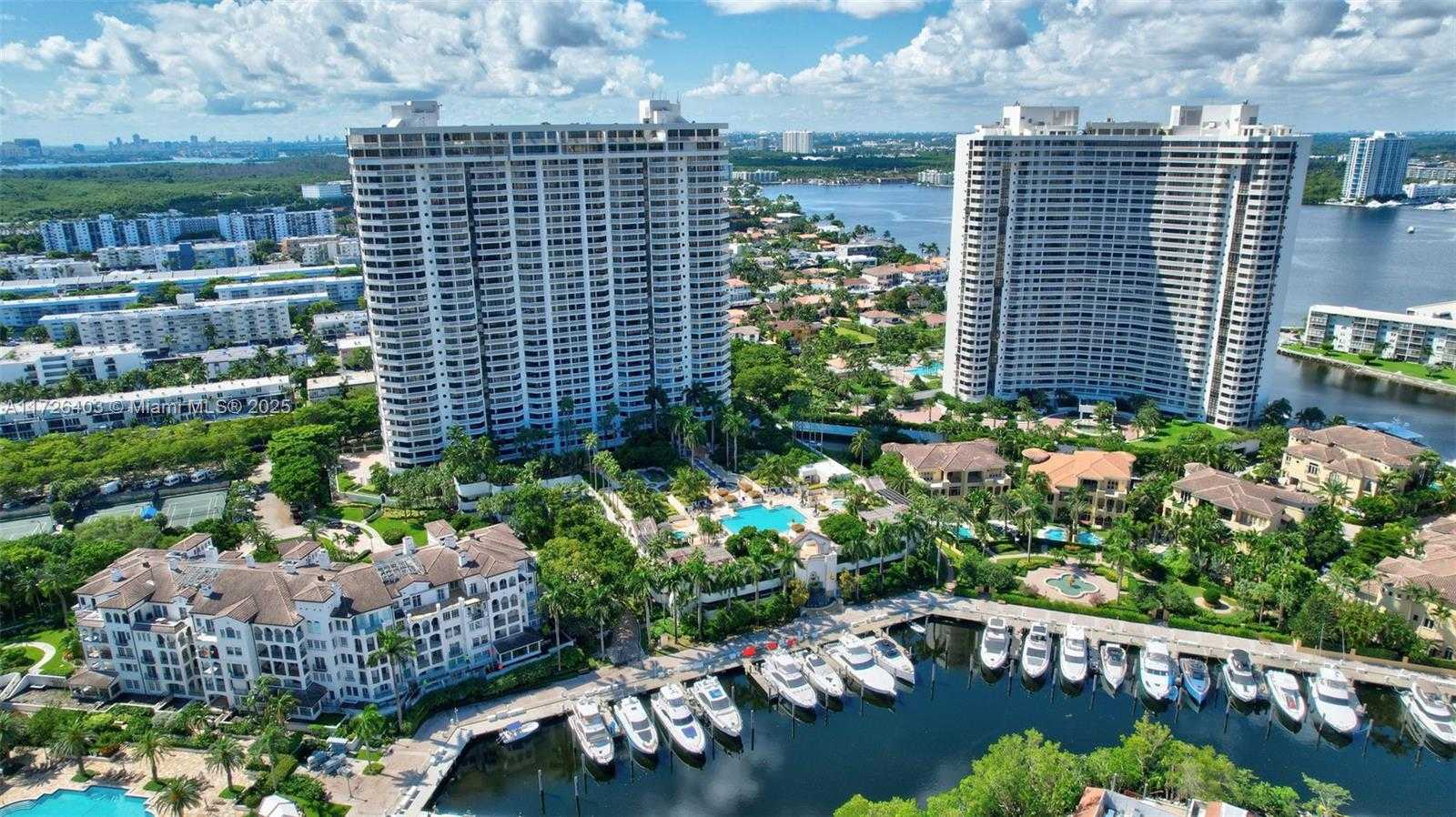 Small Image of 2000 ISLAND BLVD #204, Aventura Number 35