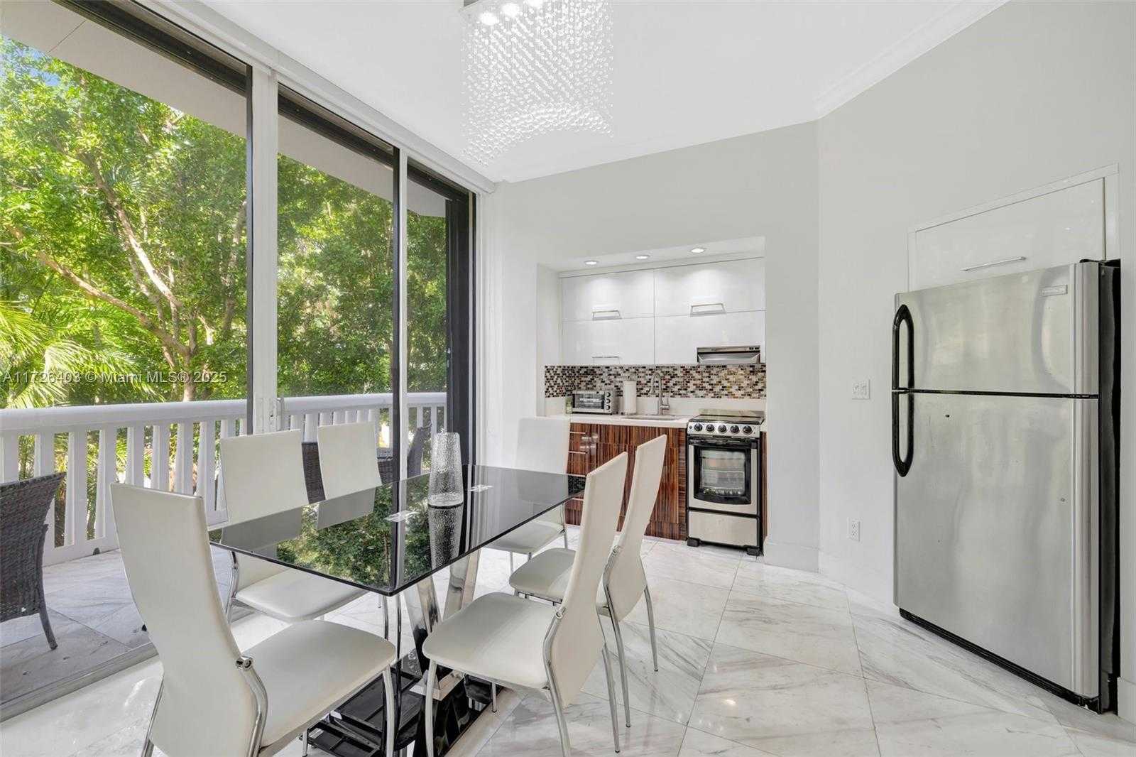Small Image of 2000 ISLAND BLVD #204, Aventura Number 7