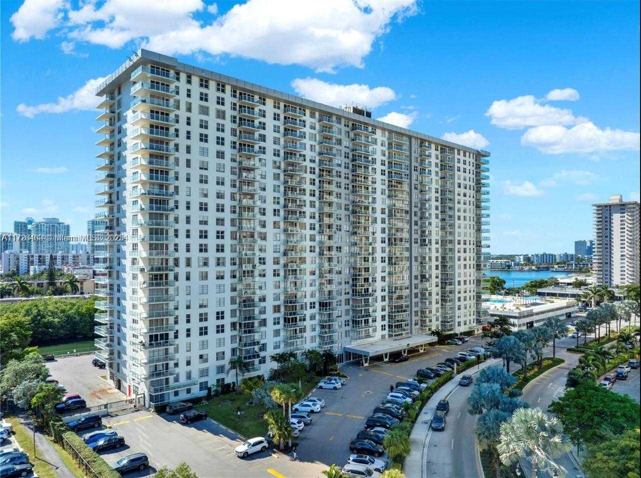 Small Image of 230 174TH ST #LO4, Sunny Isles Beach Number 20