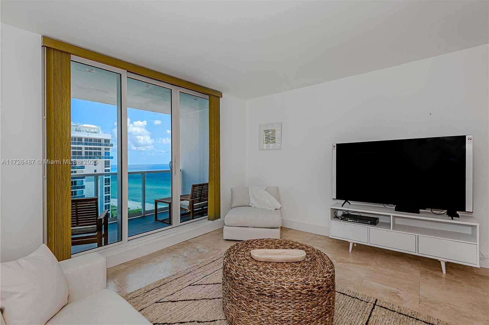 Small Image of 2301 COLLINS AVE #1515, Miami Beach Number 11