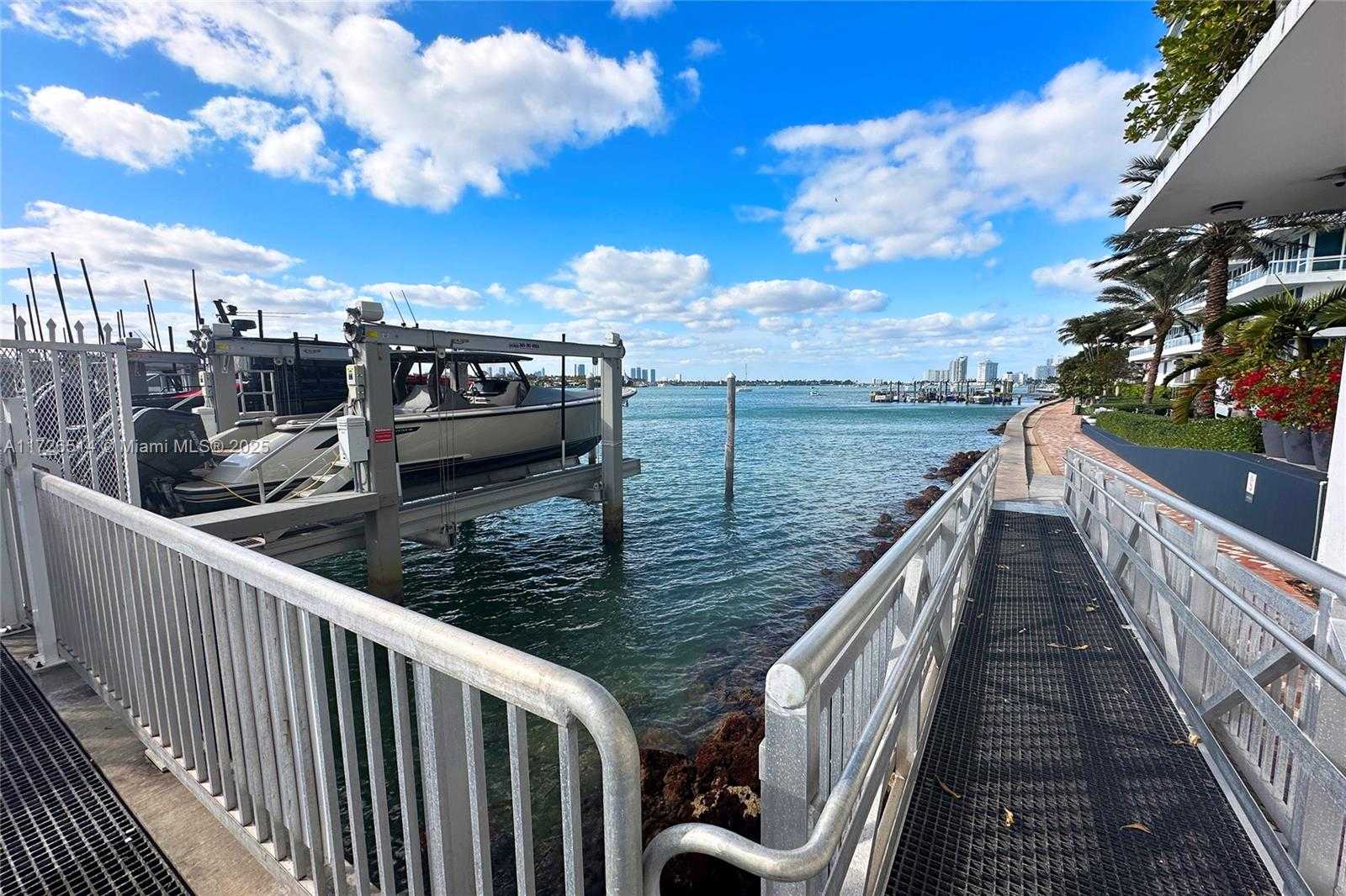 Small Image of 540 WEST AVE #2312, Miami Beach Number 25